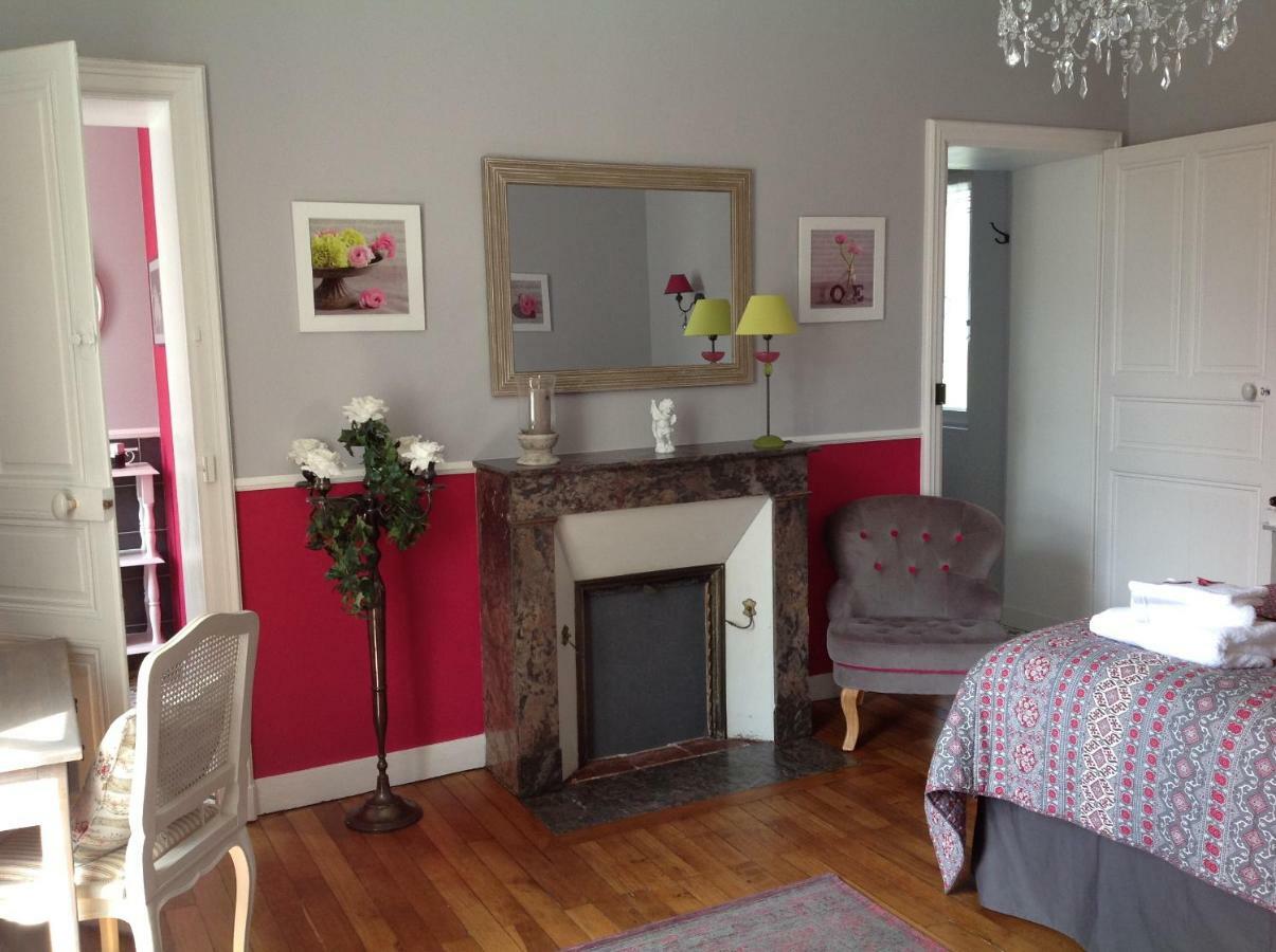 Bed and Breakfast La Petite Echauguette Jumelles  Exterior foto