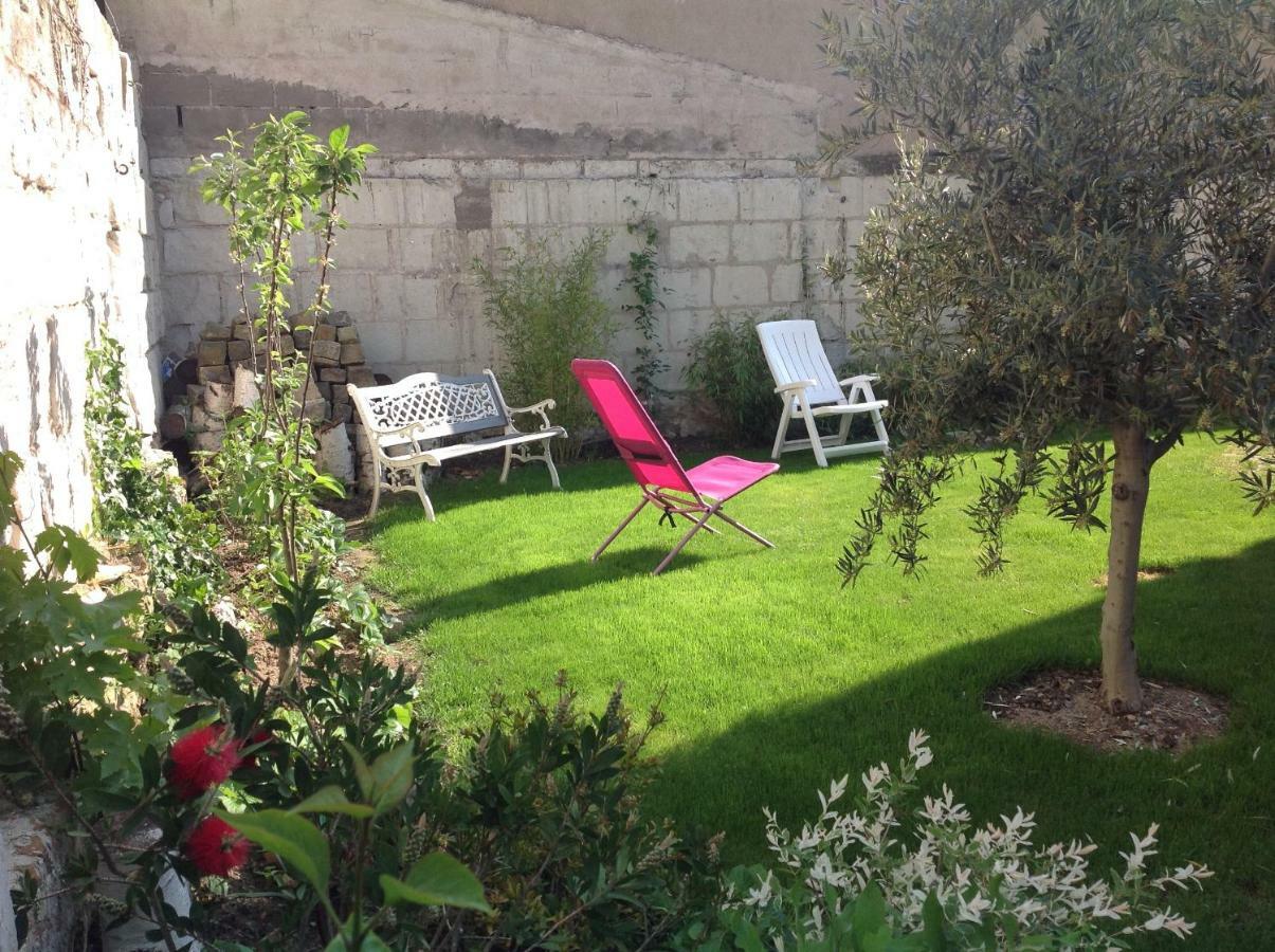 Bed and Breakfast La Petite Echauguette Jumelles  Exterior foto